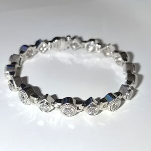 Amrit Jewelry 18K 3.06ct Diamond Line Bracelet